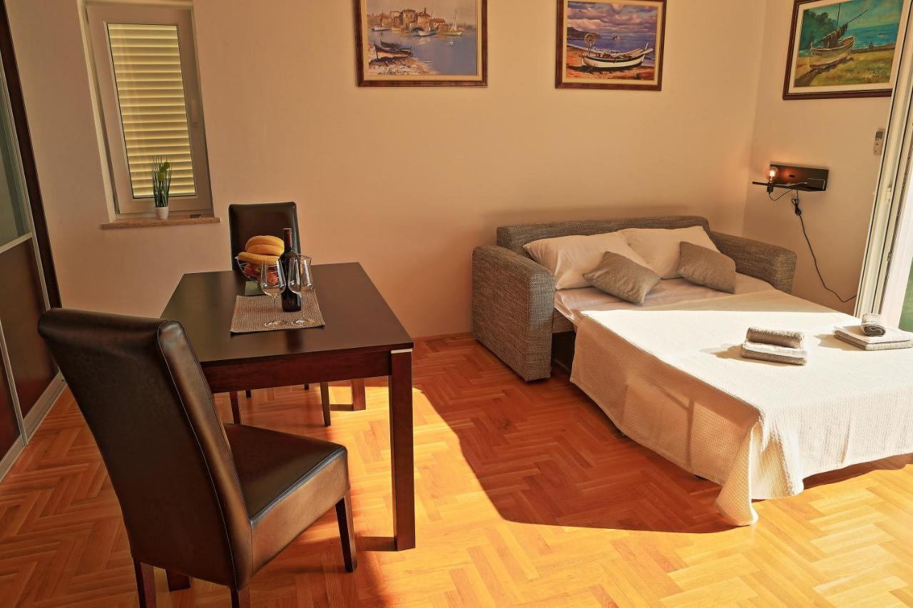 Studio Apartman Luka Senj  Zewnętrze zdjęcie